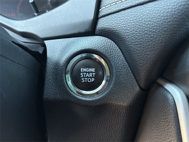 2023 Toyota RAV4 XLE photo 20