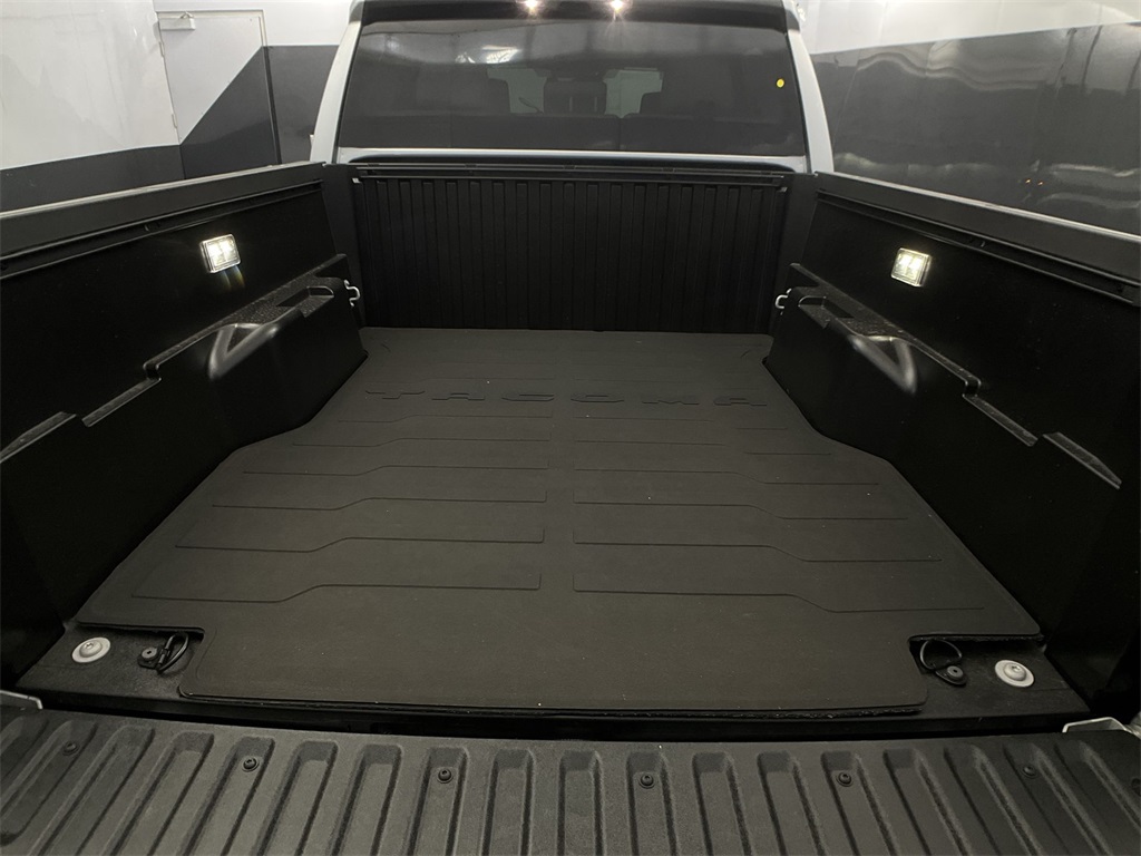 2025 Toyota Tacoma SR5 4x4 Double Cab photo 26