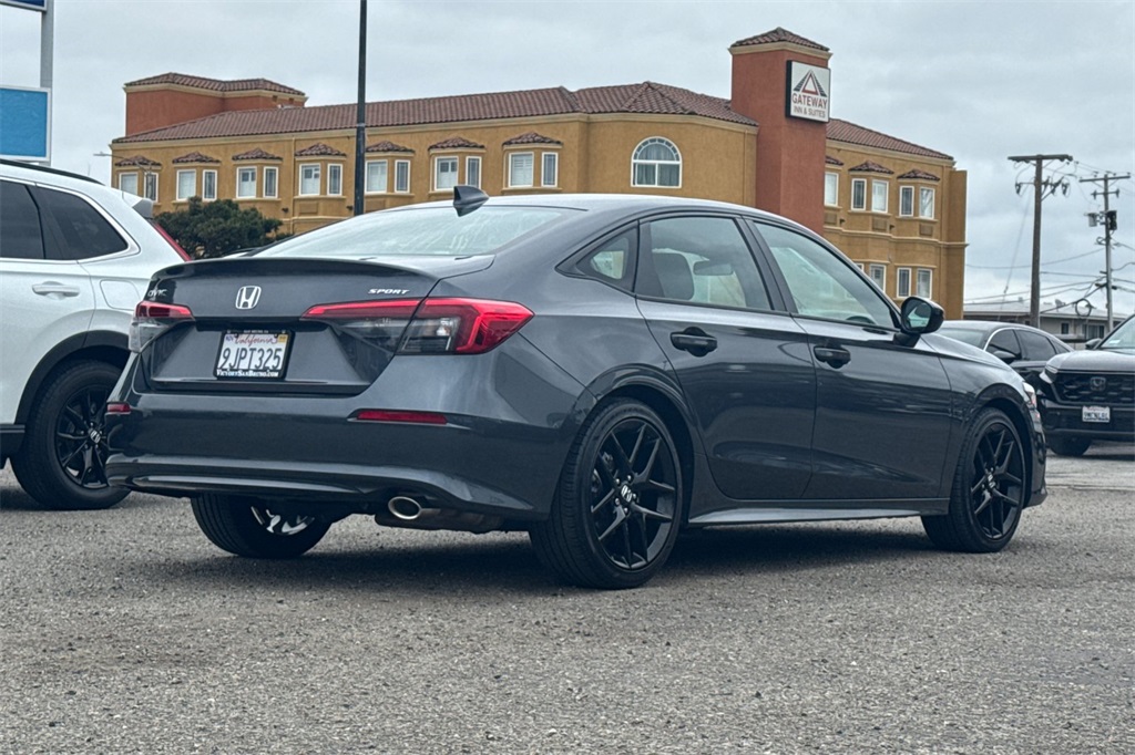 2024 Honda Civic Sport photo 3