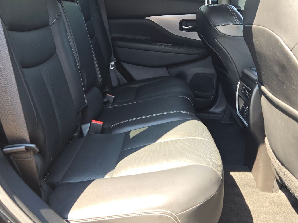 2020 Nissan Murano SL photo 9