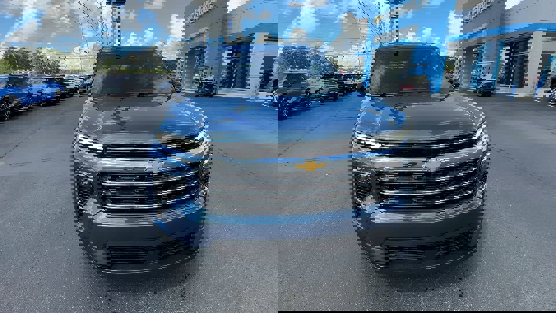 2026 Chevrolet Traverse photo 3