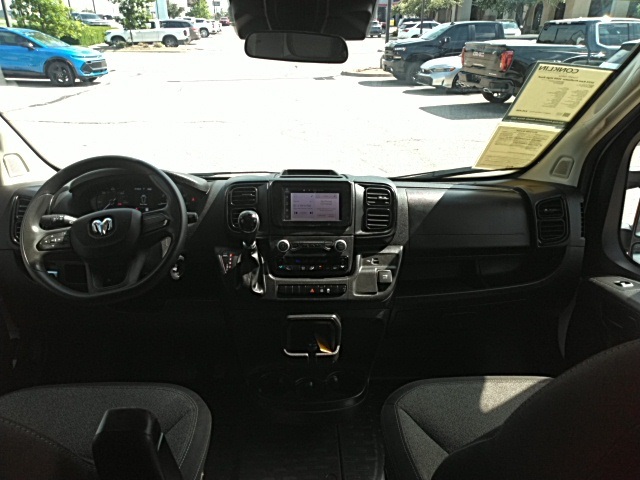 2023 Ram ProMaster 2500 photo 3