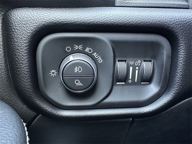 2025 Ram 2500 Laramie photo 22