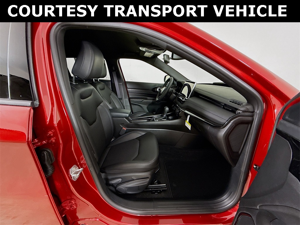 2025 Jeep Compass Altitude Special Edition photo 27
