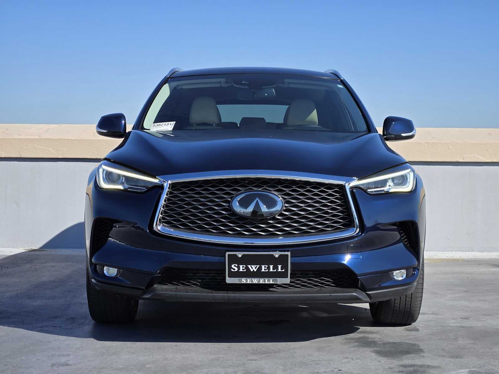 2020 Infiniti QX50 Luxe photo 2