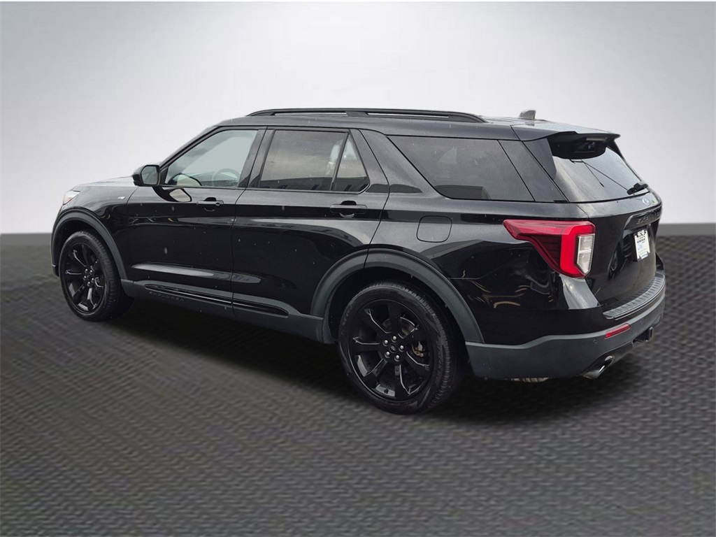 2023 Ford Explorer ST-Line photo 4