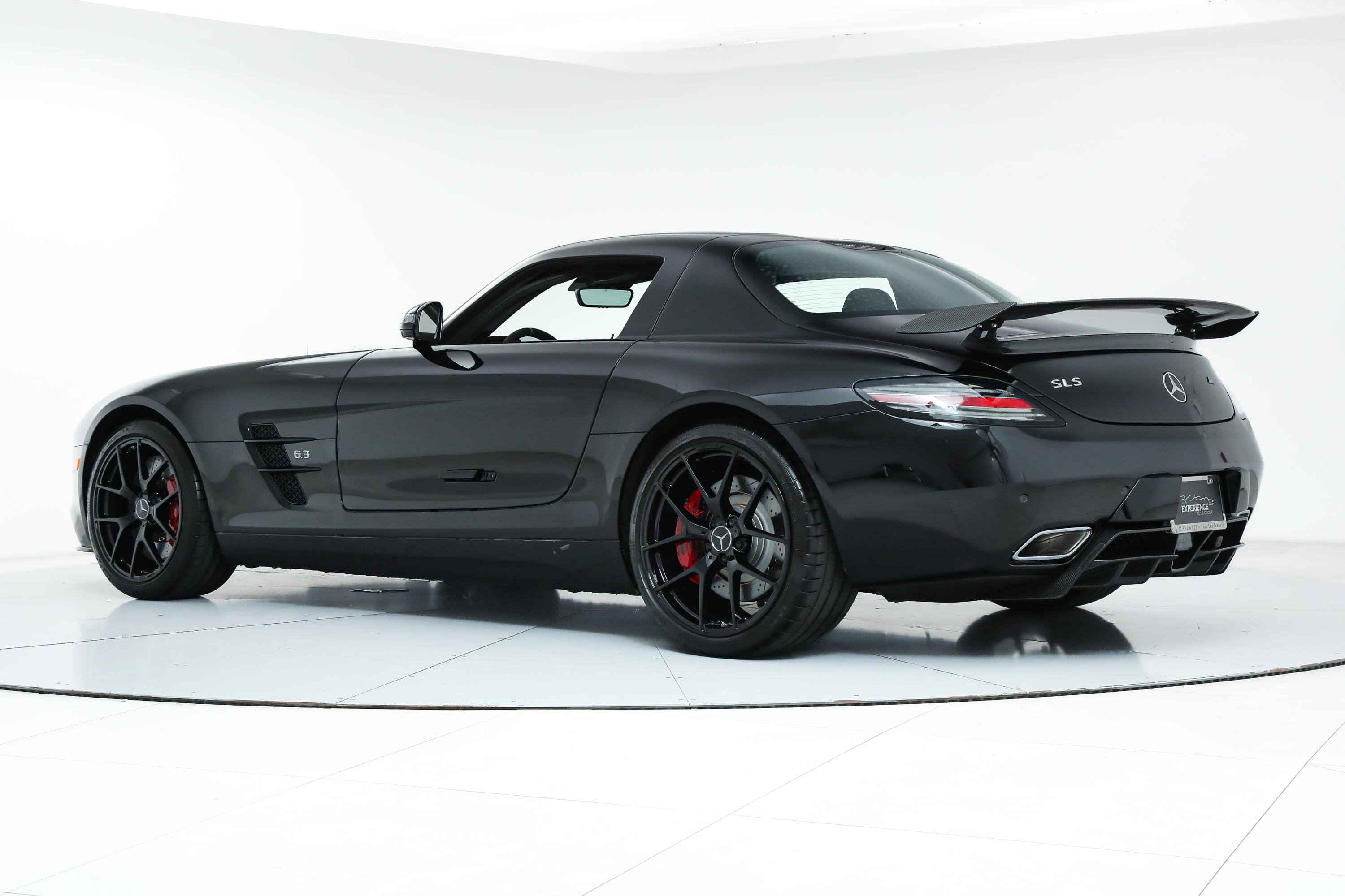 2015 Mercedes Benz SLS AMG photo 3