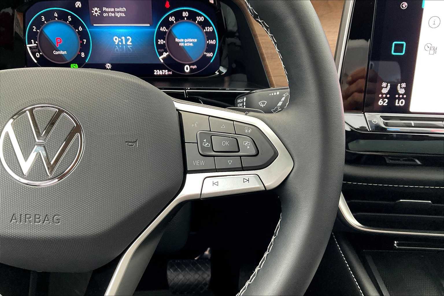 2024 Volkswagen Atlas SE Technology photo 24