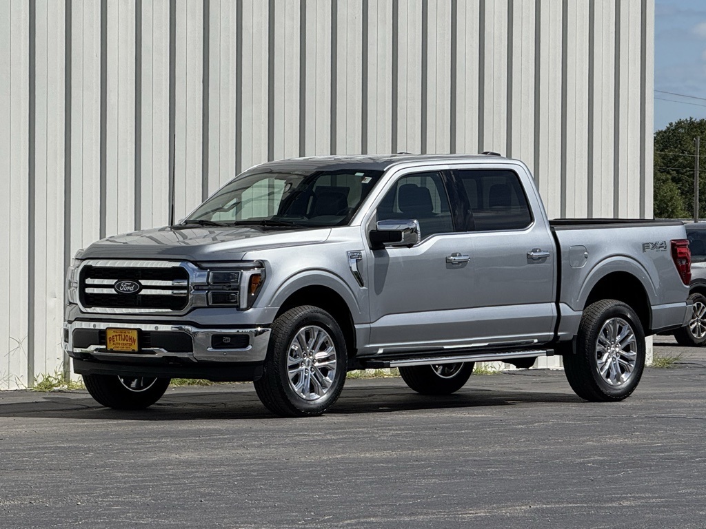 2025 Ford F-150 Lariat photo 3