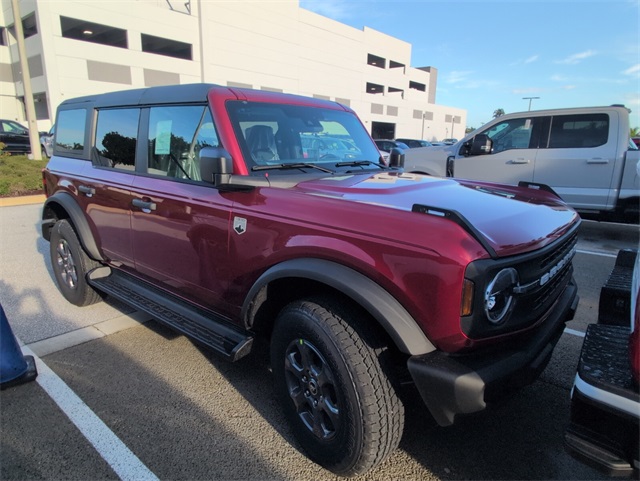 2025 Ford Bronco Big Bend photo 2