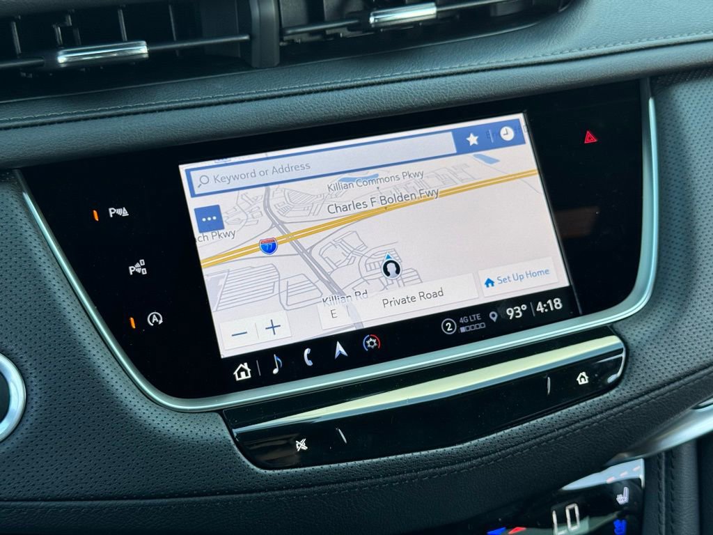 2025 Cadillac XT5 Premium Luxury photo 3