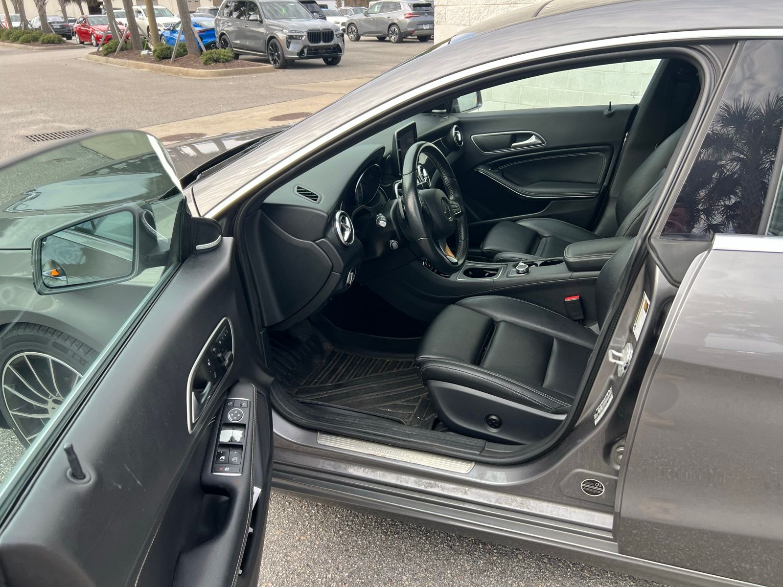 2016 Mercedes Benz CLA 250 4MATIC photo 2