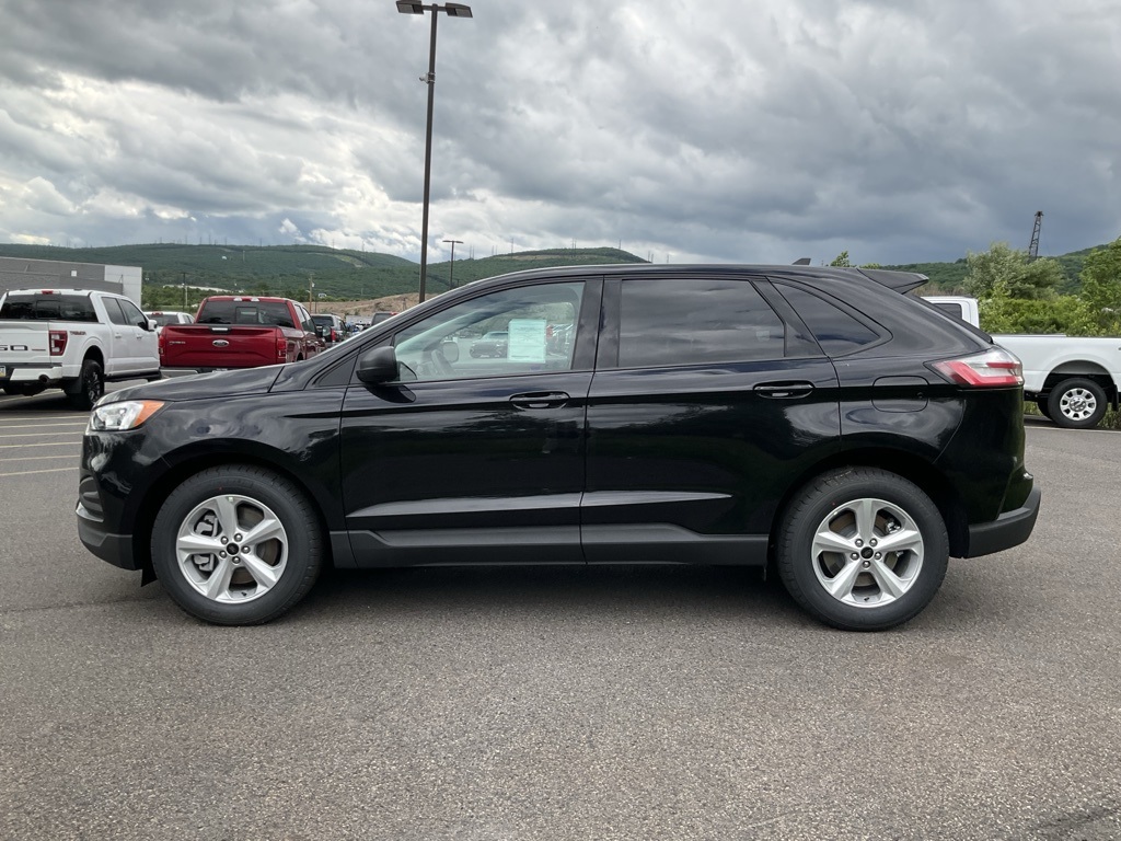 2024 Ford Edge SE photo 14