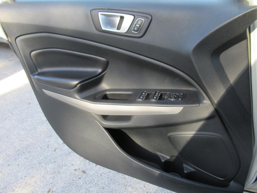 2022 Ford EcoSport Titanium photo 25
