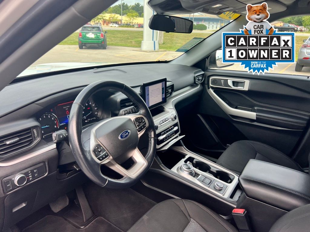 2022 Ford Explorer XLT photo 3