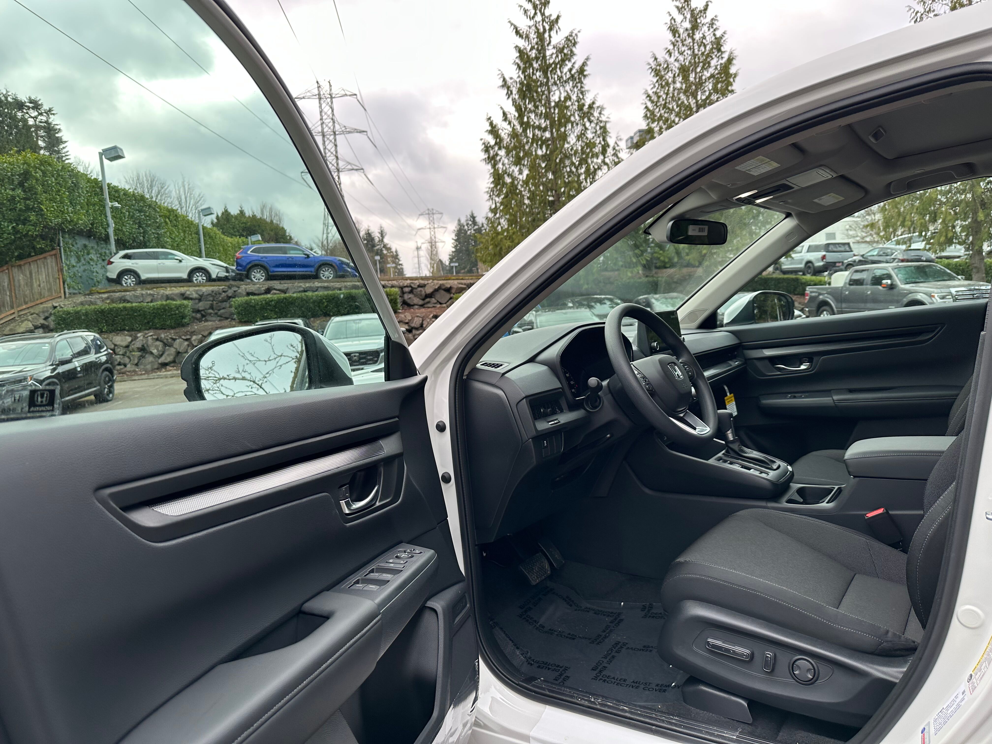 2025 Honda CR-V EX photo 6