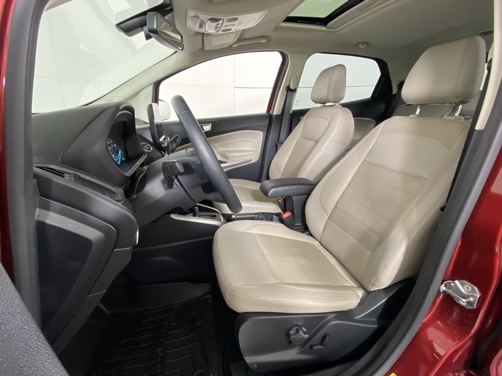 2020 Ford EcoSport Titanium photo 2
