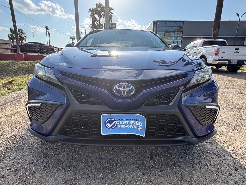 2023 Toyota Camry Hybrid SE photo 2