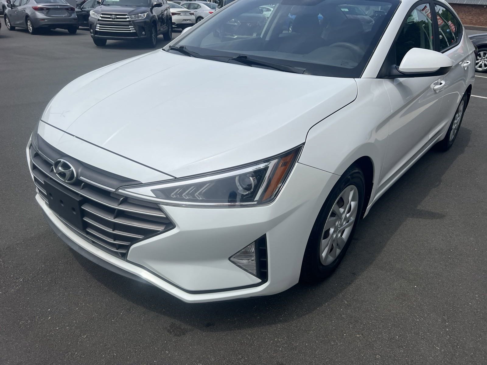 PreOwned 2019 Hyundai Elantra SE 4dr Car in Roxboro 425494 CBS