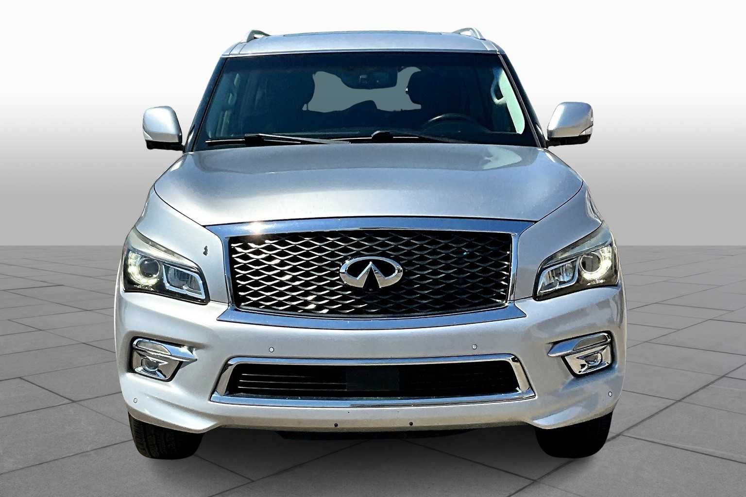 2016 Infiniti QX80 Limited photo 3