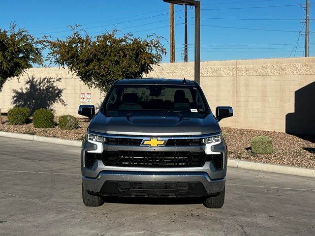 2025 Chevrolet Silverado 1500 LT photo 3