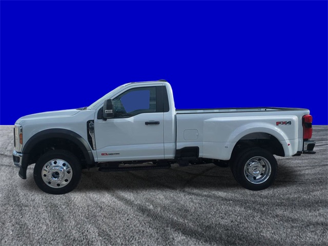 2026 Ford F-450 photo 7