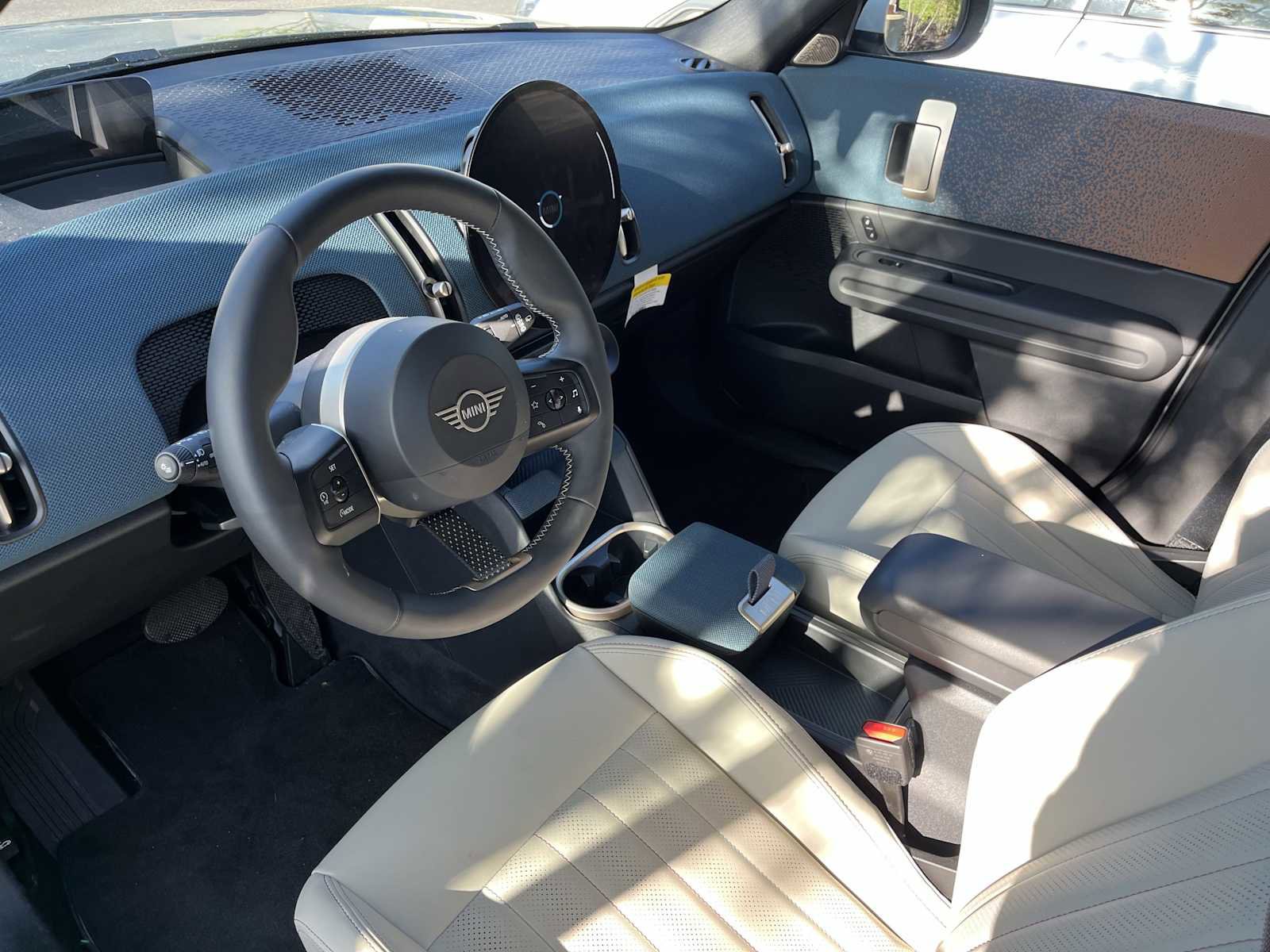 2025 Mini Cooper S ALL4 photo 9