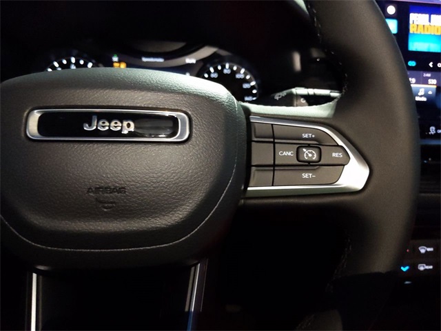 2026 Jeep Compass Latitude photo 21