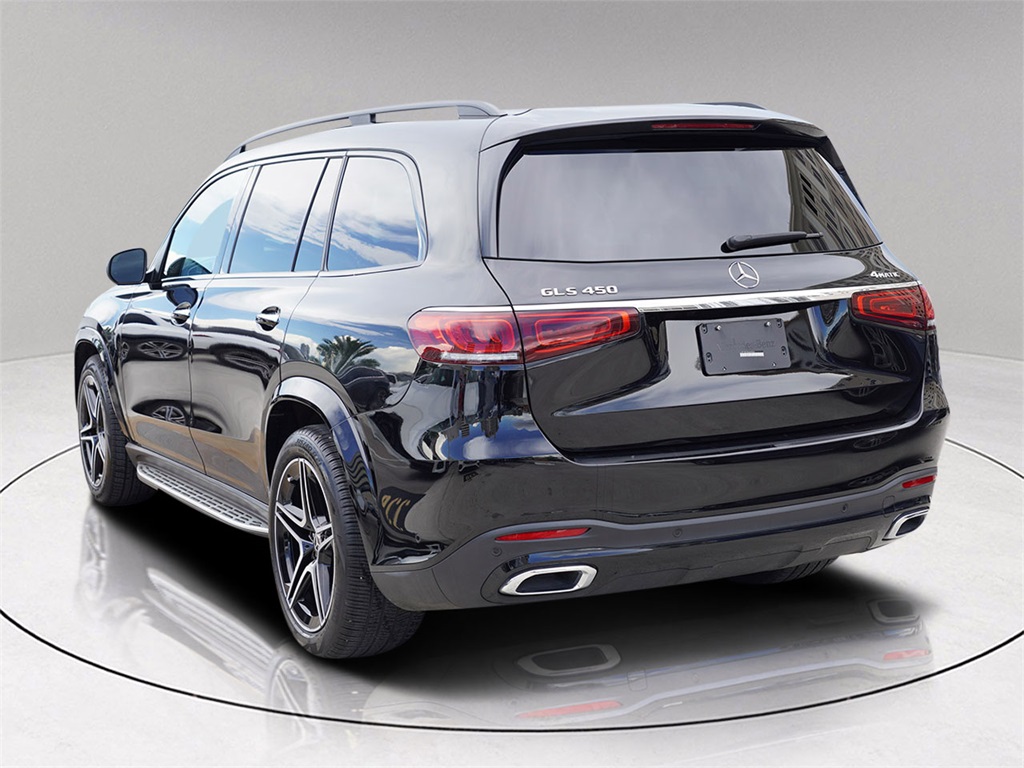 2022 Mercedes Benz GLS 450 4MATIC photo 4