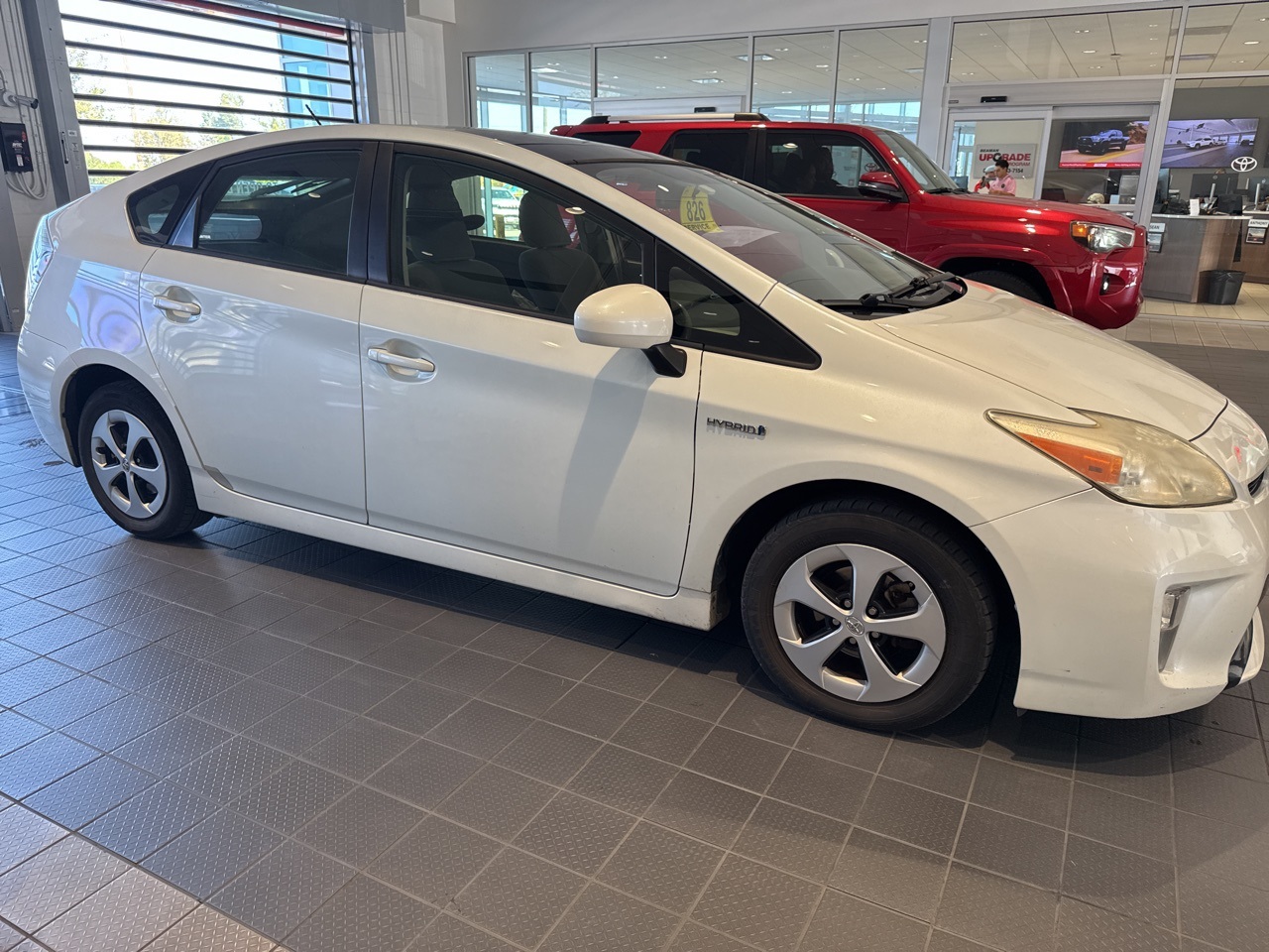 2015 Toyota Prius Three photo 4