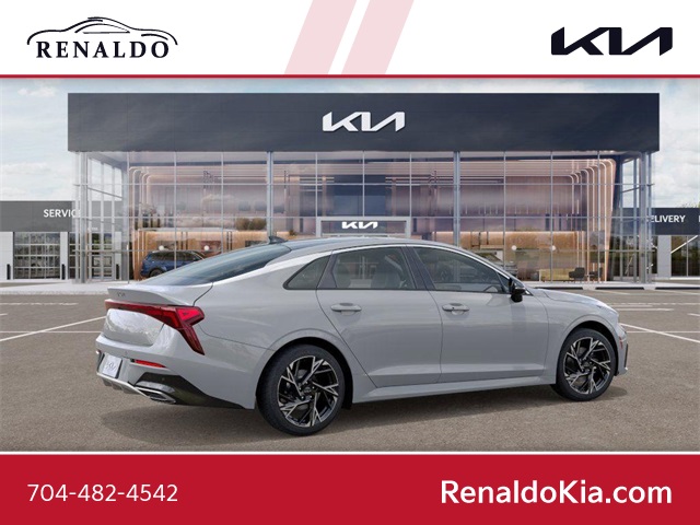 2025 Kia K5 GT-Line photo 3