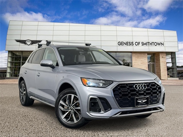 2022 Audi Q5 Premium Plus