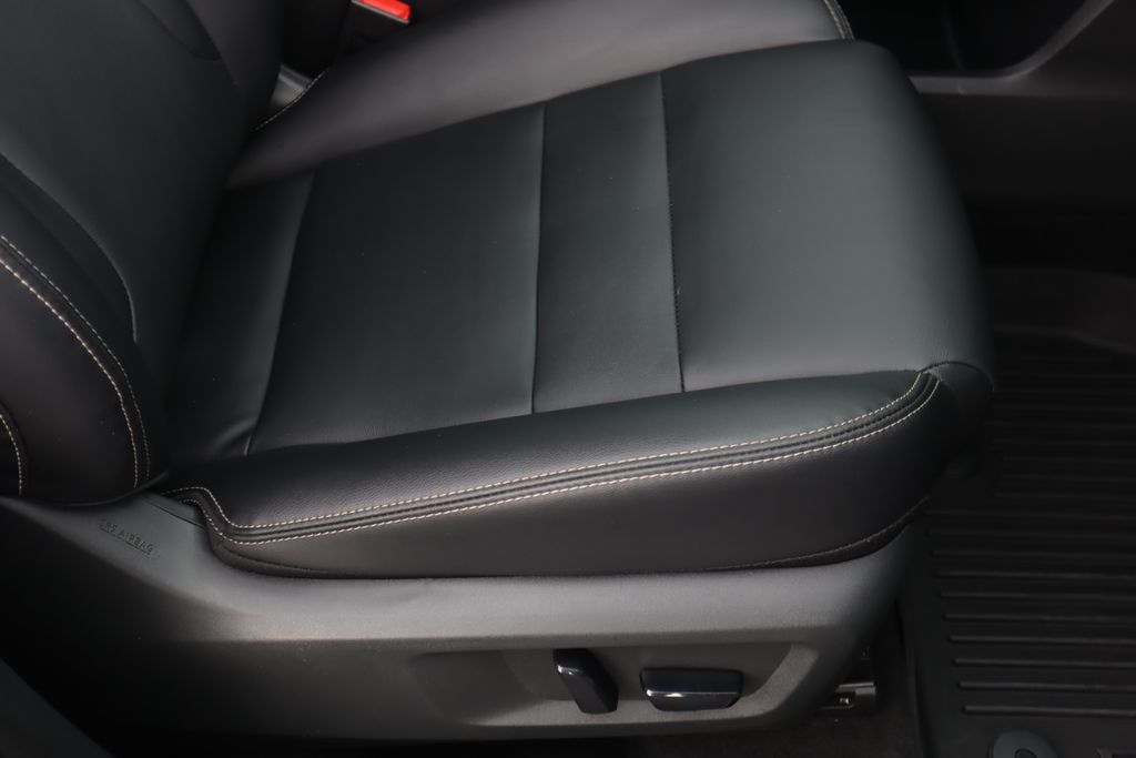 2023 Nissan Rogue SL photo 27