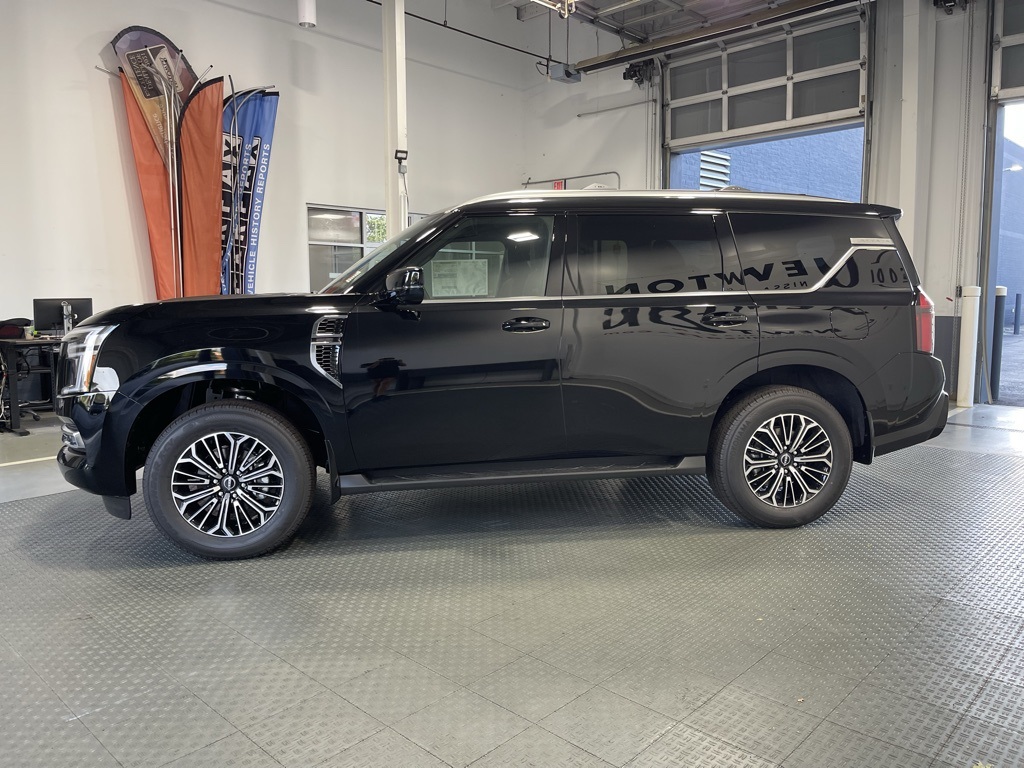 2025 Nissan Armada SL photo 4