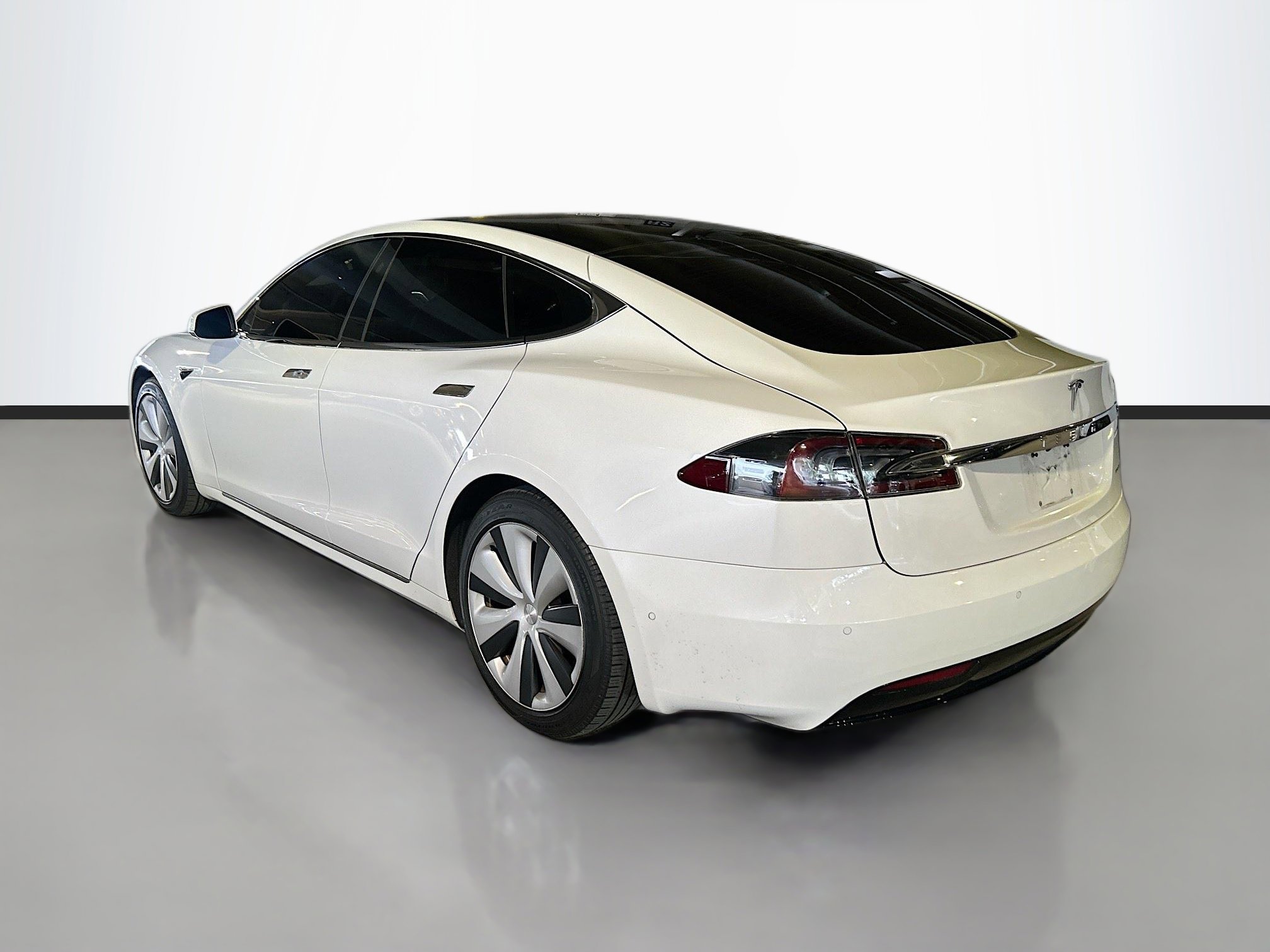 2021 Tesla Model S Long Range AWD photo 3