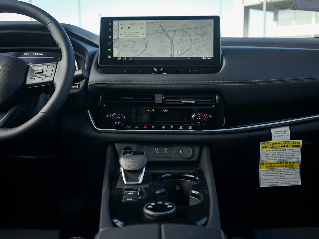 2025 Nissan Rogue SL photo 14