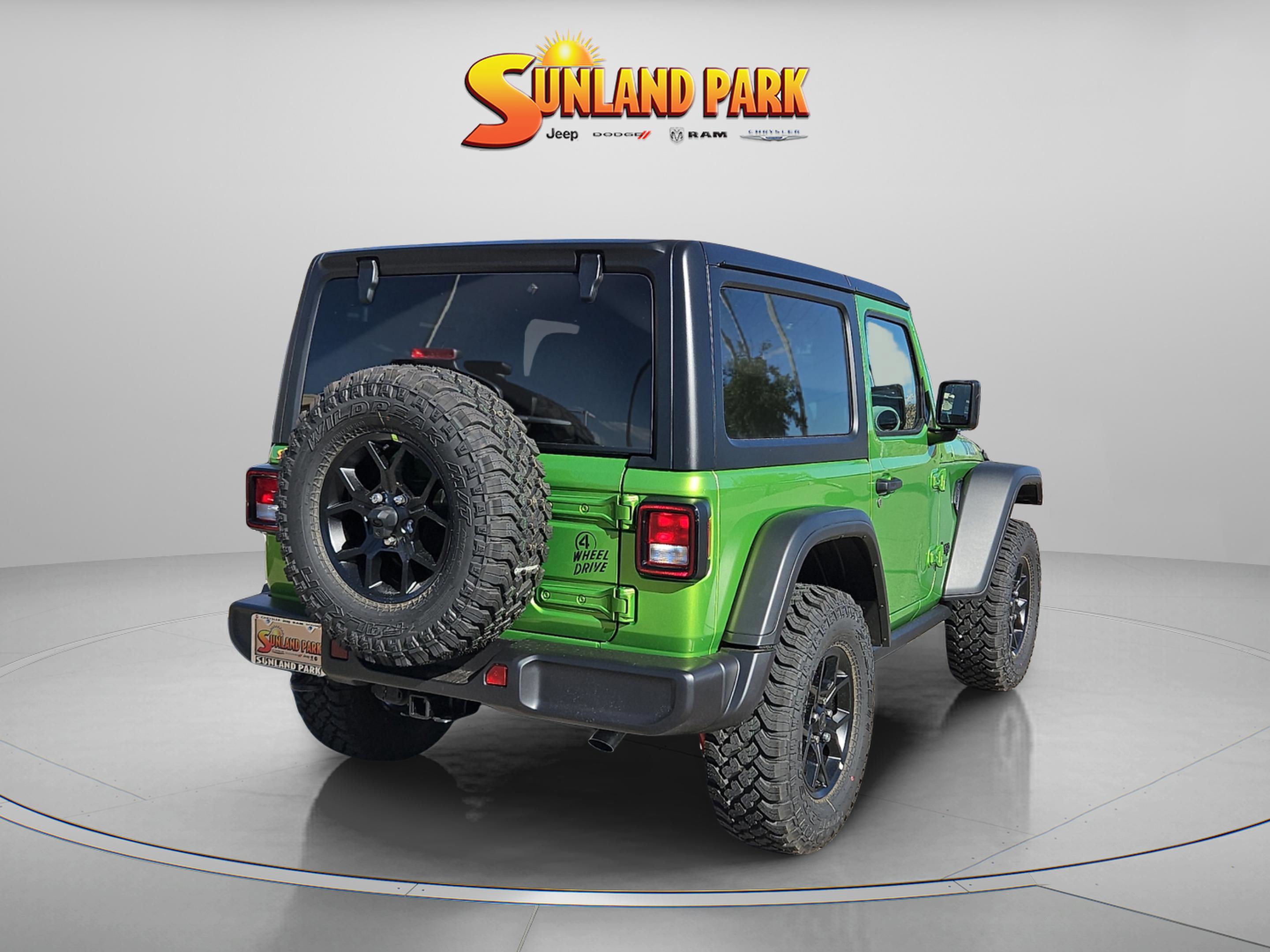 2025 Jeep Wrangler Willys photo 4