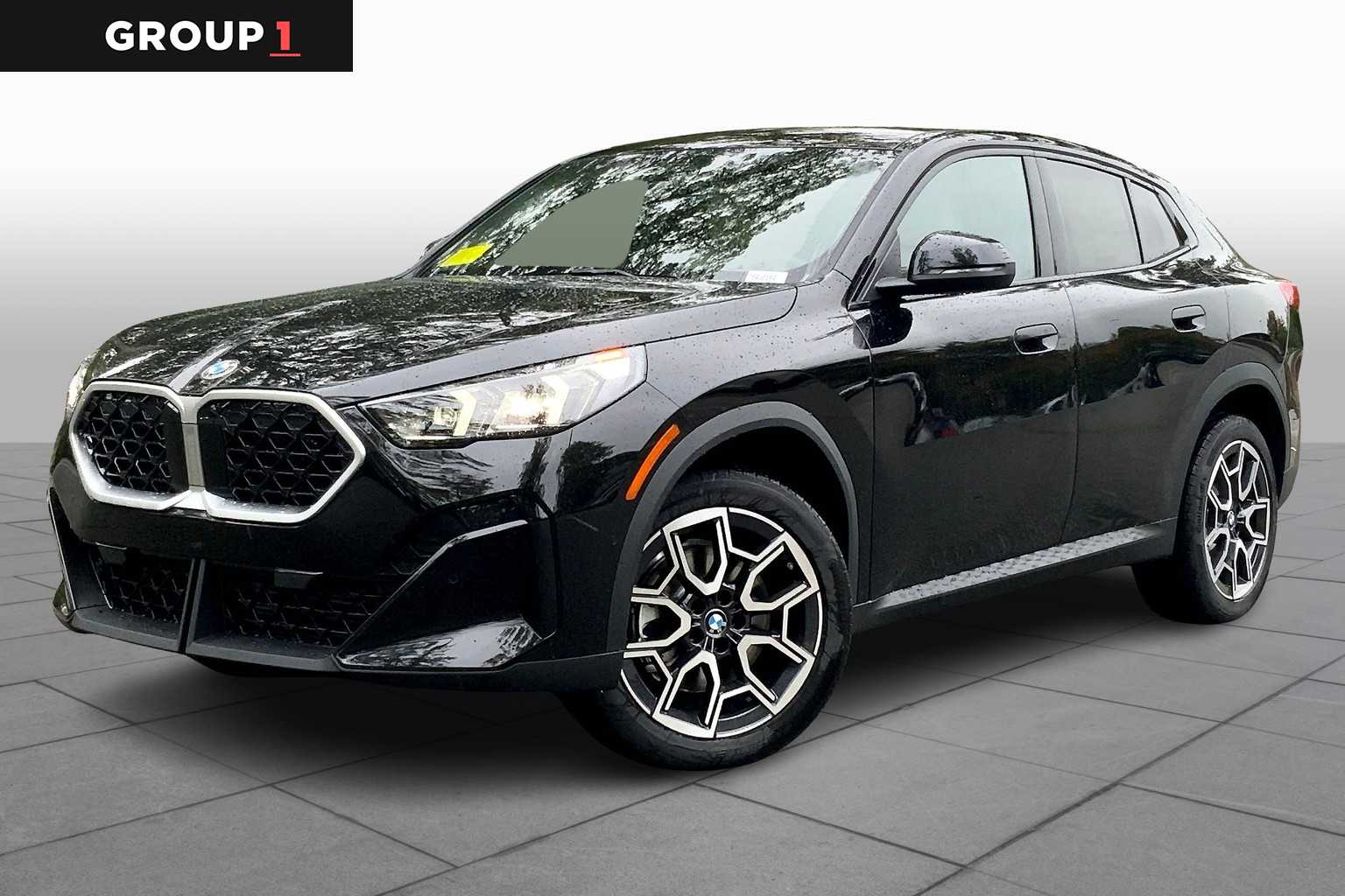 2026 BMW X2 28i's photo