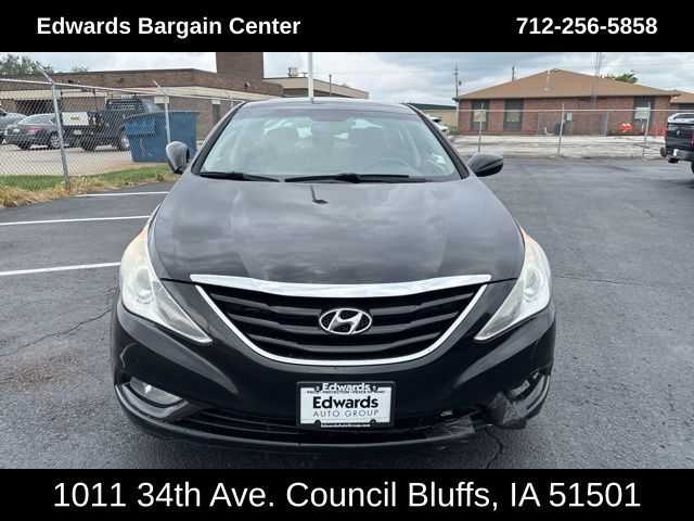 2013 Hyundai Sonata GLS photo 2