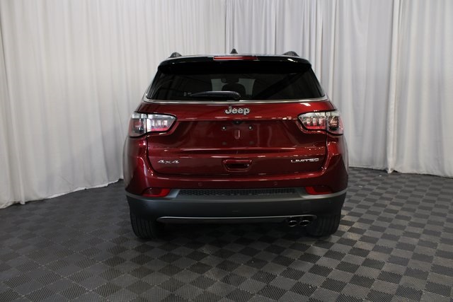 2022 Jeep Compass Limited photo 18