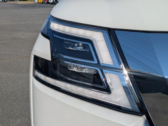 2024 Nissan Armada Platinum photo 8