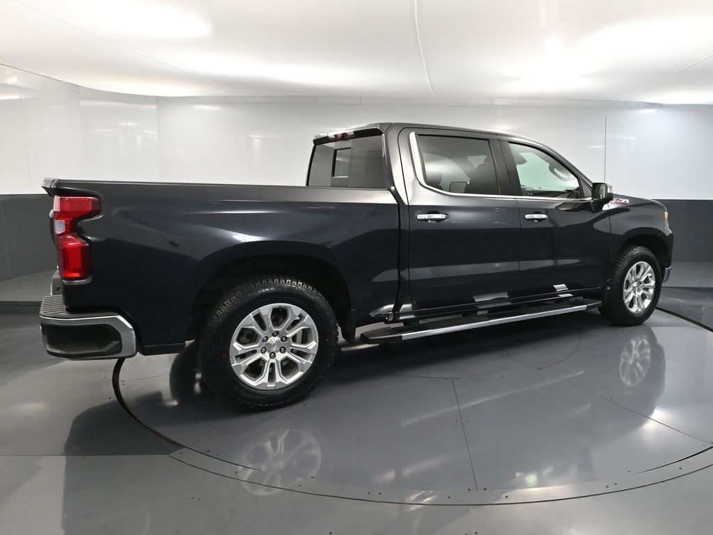 2023 Chevrolet Silverado 1500 LTZ photo 4