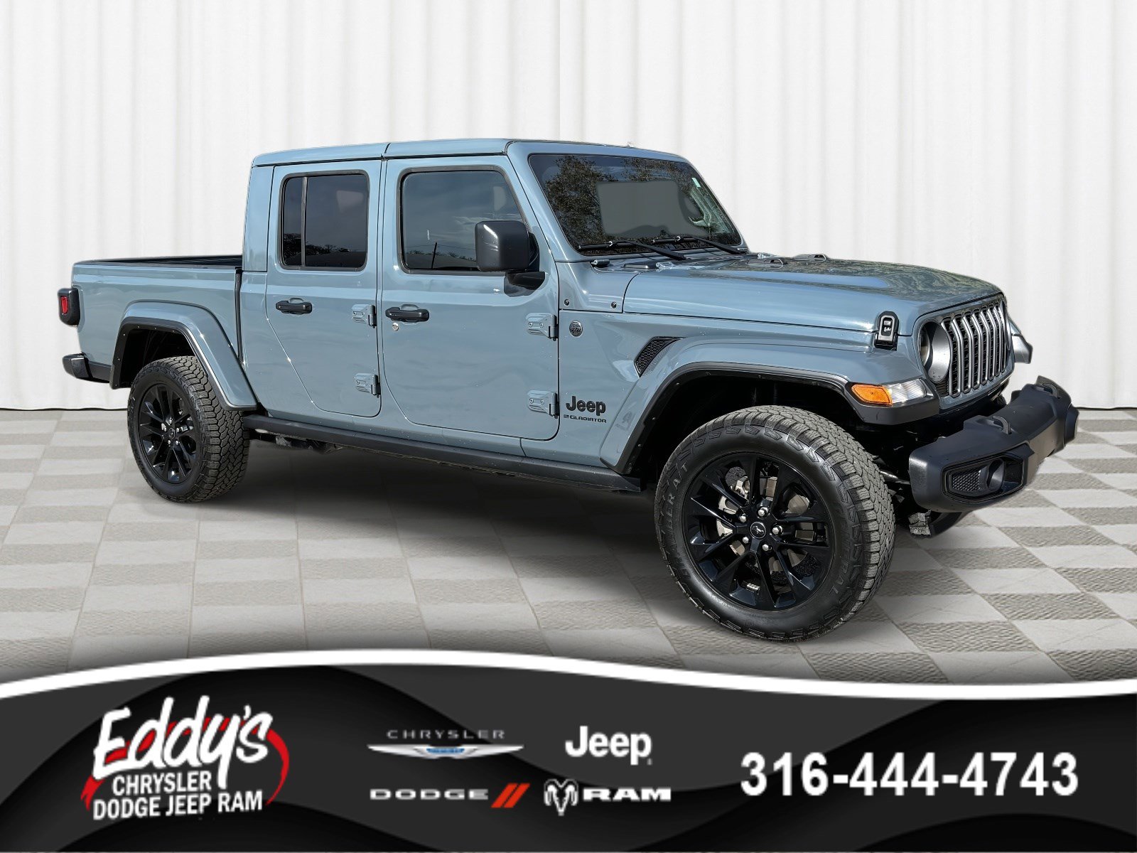 2025 Jeep Gladiator Nighthawk's photo