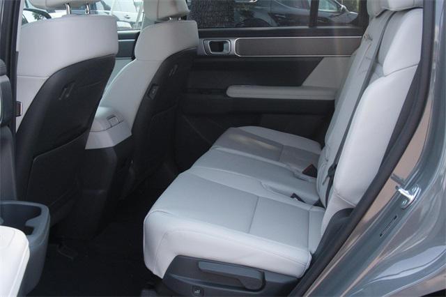 2026 Hyundai Santa Fe SEL photo 13