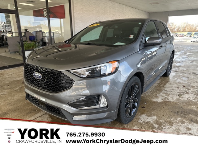 2024 Ford Edge ST-Line's photo