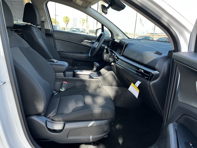 2026 Kia Sportage LX photo 19