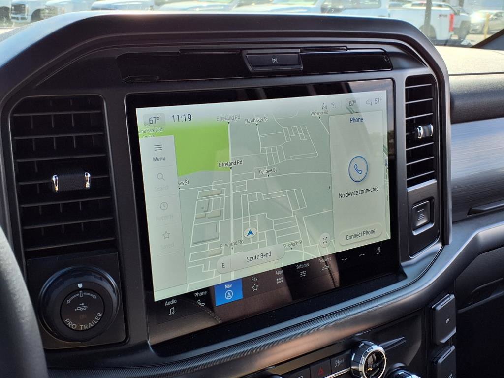 2025 Ford F-150 Lariat photo 14
