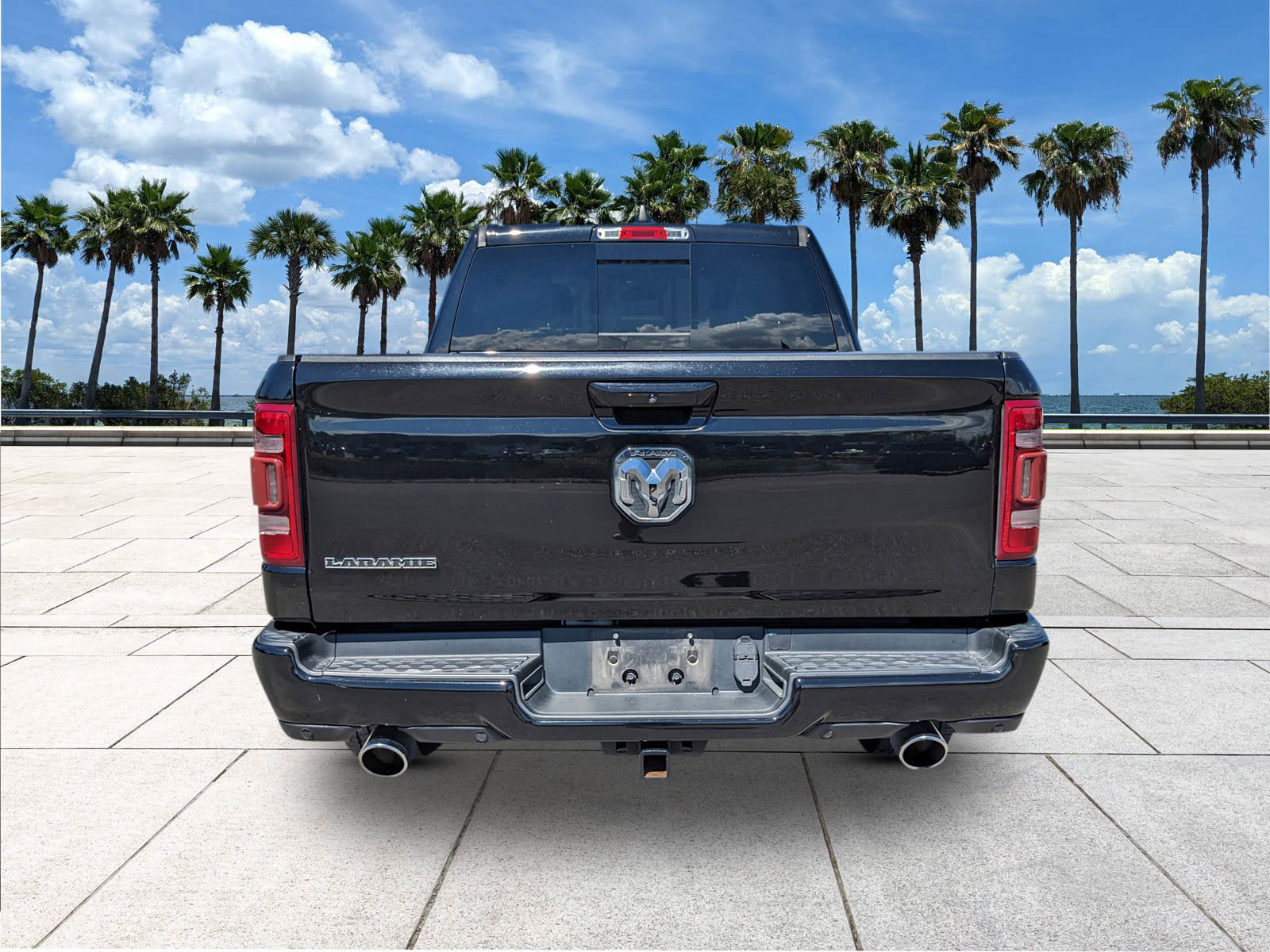 2021 Ram 1500 Laramie photo 8
