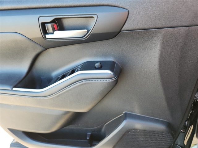 2021 Toyota Highlander XLE photo 31