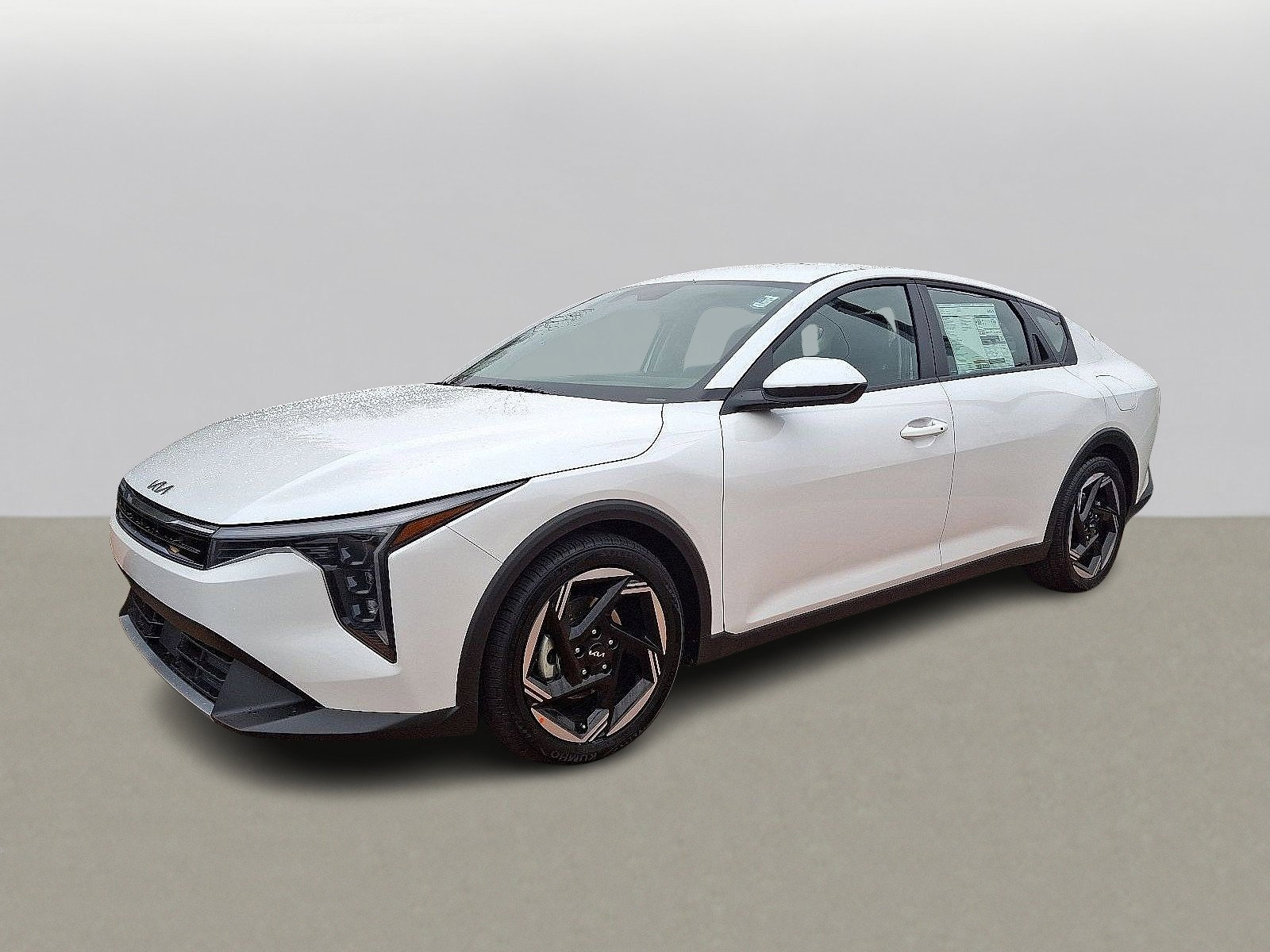 2025 Kia K4 EX photo 2